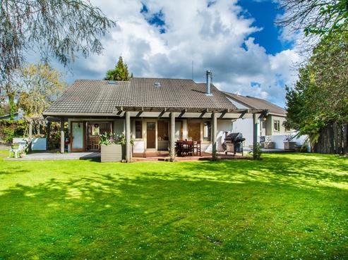 5 Burn Road, Lynmore
