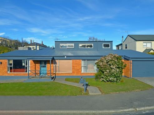 16 Renfrew Street, Balaclava