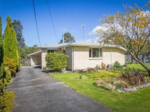 28 William Benton Street, Featherston