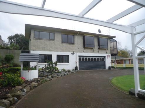 76 Kensington Street, Putaruru
