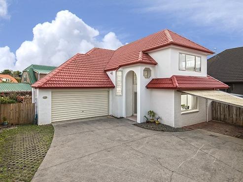 2/12 Windsong Court, Northpark