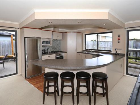 5 Jarvis Court, Huntington