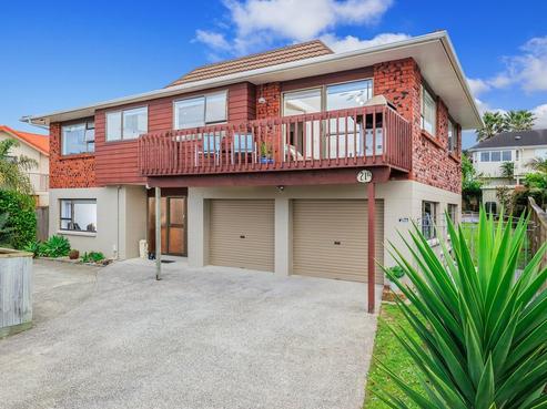 21B Kiteroa Terrace, Rothesay Bay