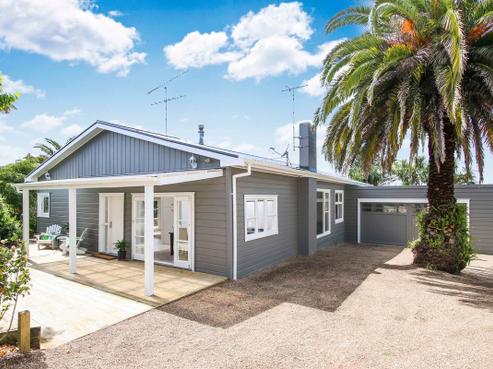 12 Glamorgan Drive, Torbay