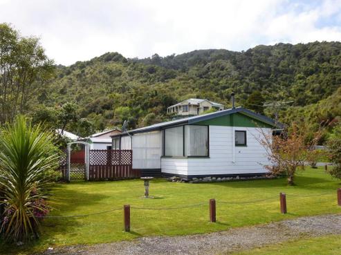 81 Fox Street, Cobden