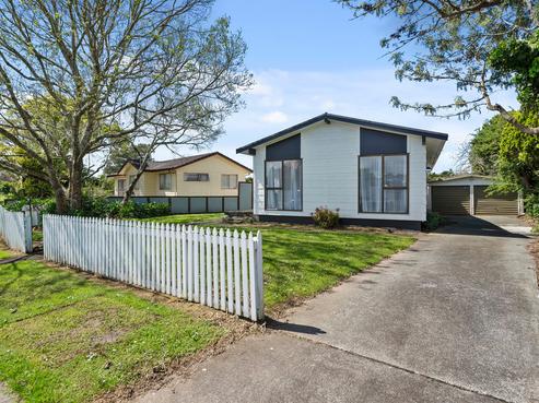 3 Fiesta Drive, Half Moon Bay