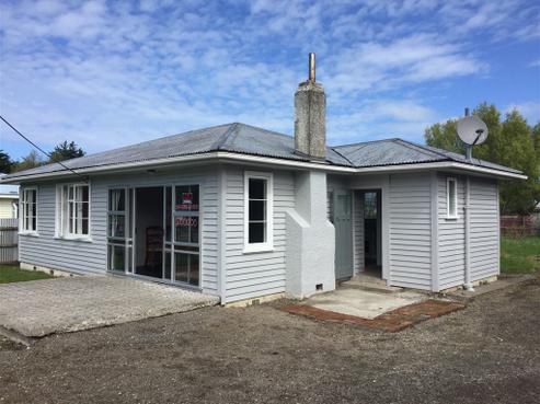 10 Blake Street, Porangahau