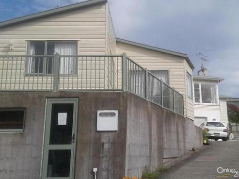 8A Tawa Terrace, Tawa