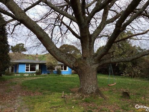 370 River Road, Woodville