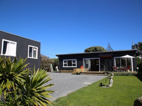51 Moana Street, Otaki Beach