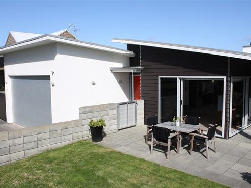 8 Vista Paku, Pauanui
