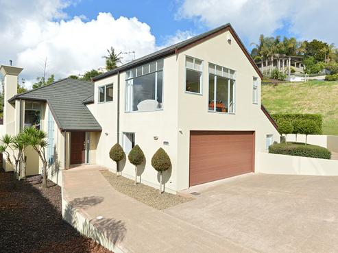 23 Magnolia Avenue, Kamo