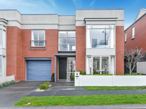 17 Singleton Avenue, Stonefields