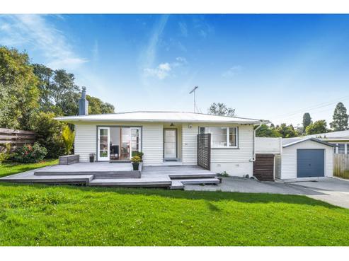 167 Atkinson Road, Titirangi