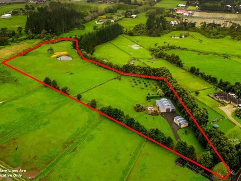 284 Boord Crescent, Kumeu