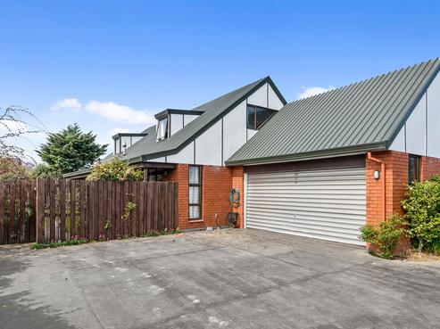 32 Royleen Street, Casebrook