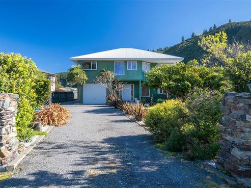 305 Rarangi Beach Road, Rarangi