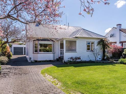 37 Mahoe Street, Central Hutt