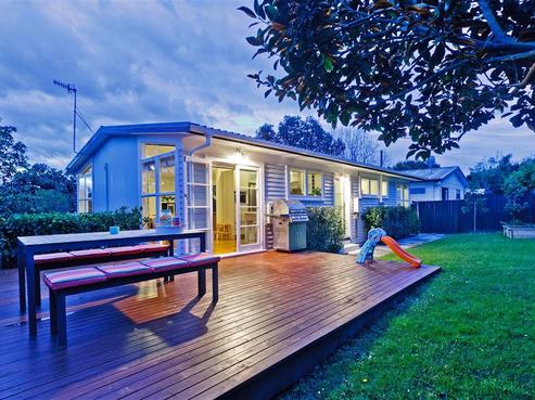 48 Bond Crescent, Forrest Hill