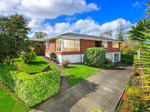 84 Sycamore Drive, Sunnynook
