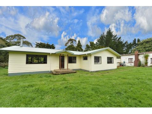 124 Mcbeth Road, Poroti