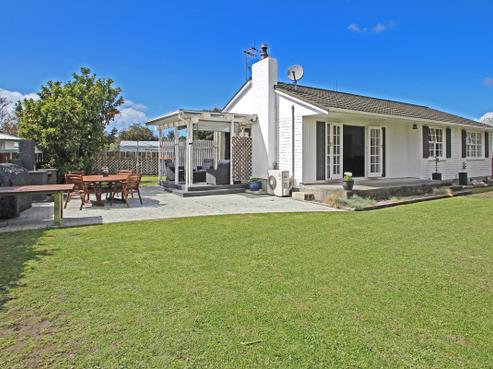 54 Robinson Crescent, Tamatea