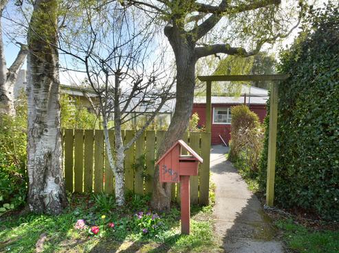 392 Pine Hill Road, Liberton