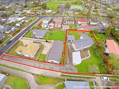 8 Maybelle Place, Kelston