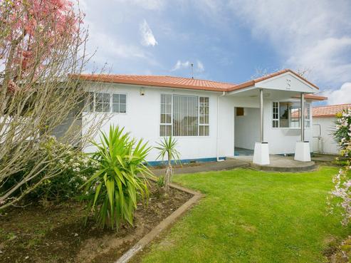 3 Cracroft Street, Waitara