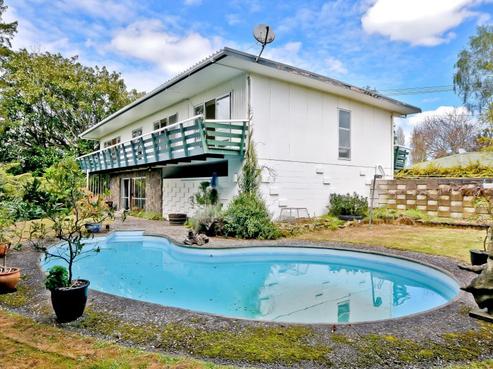25A Carlson Crescent, Silverdale