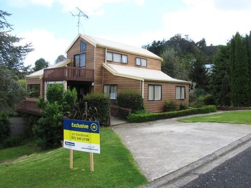 107 Cora Place, Thames