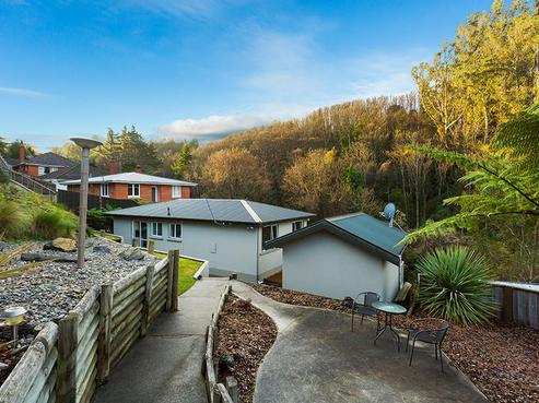 65 Glen Road, Mornington