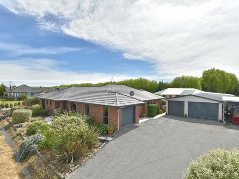 6 Petticoat Lane, Doyleston
