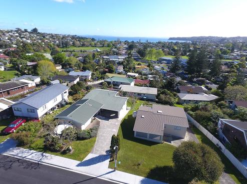 18 Little Barrier Avenue, Manly