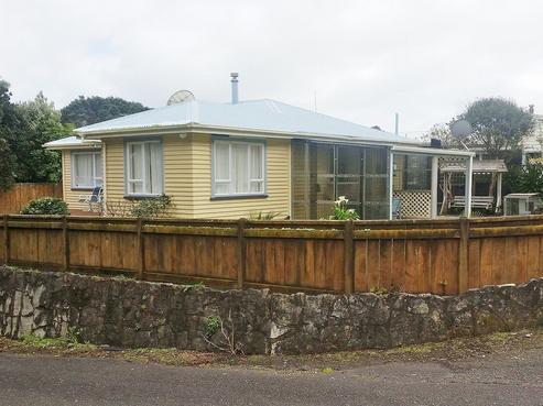 5465 State Highway 3, Mokau