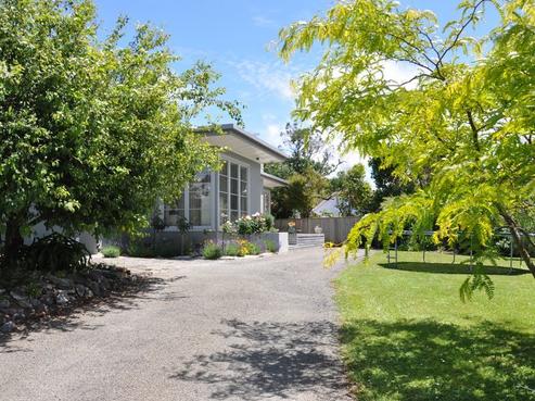 8 Williams Terrace, Fitzherbert
