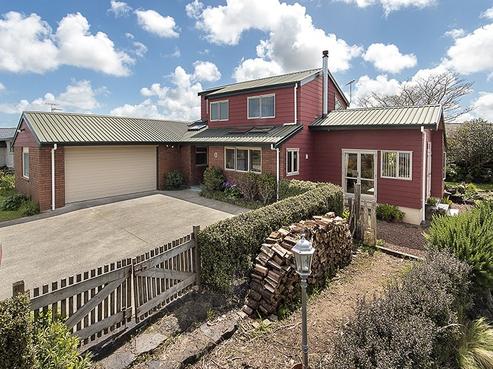 22 Brookesmith Drive, Waiuku