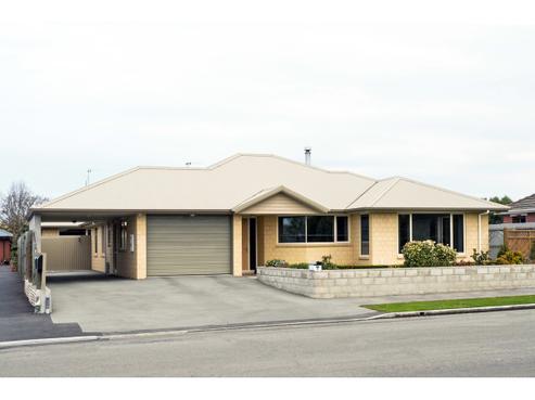50B Maltby Avenue, West End