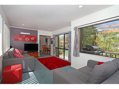 1B Flavia Close, Torbay