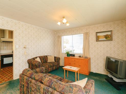 1/5 Charles Street, Belmont