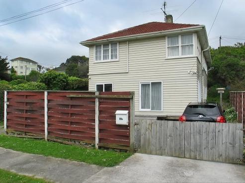 10B Thompson Grove, Ranui