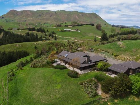 1042 Kahuranaki Road, Havelock North