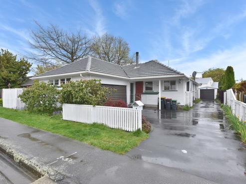 11 Woodford Terrace, Ilam