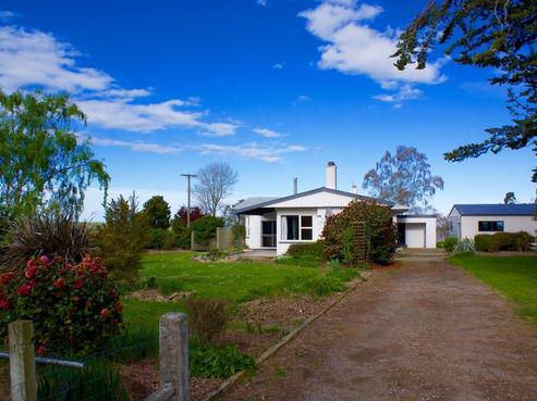 381 Sherwood Road, Makikihi