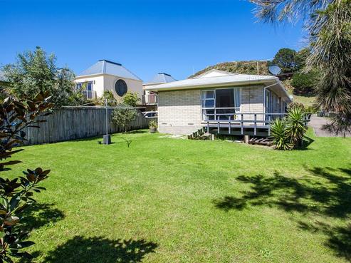 335 Pohutukawa Avenue, Ohope