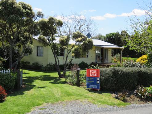 2187 Whananaki North Road, Whananaki