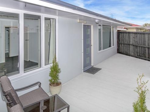 2/133 Geraldine Street, Edgeware