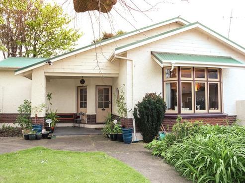 126 Lewis Street, Gladstone