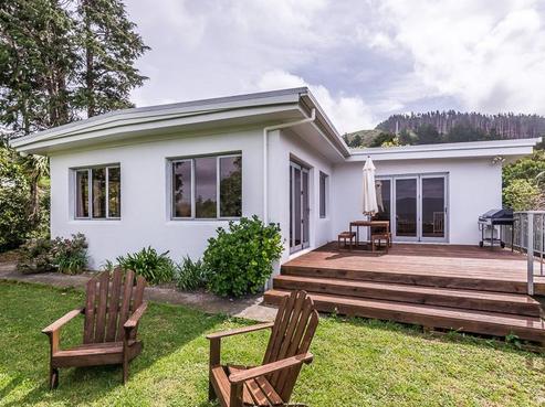 150 Hill Road, Belmont