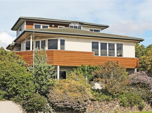 335 Princes Drive, Britannia Heights